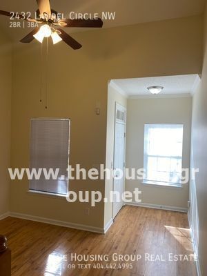 Foto del edificio - Atlanta Townhome Ready Now!!