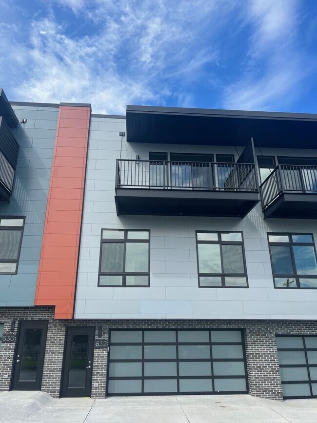 Foto del edificio - 626 N 46th St