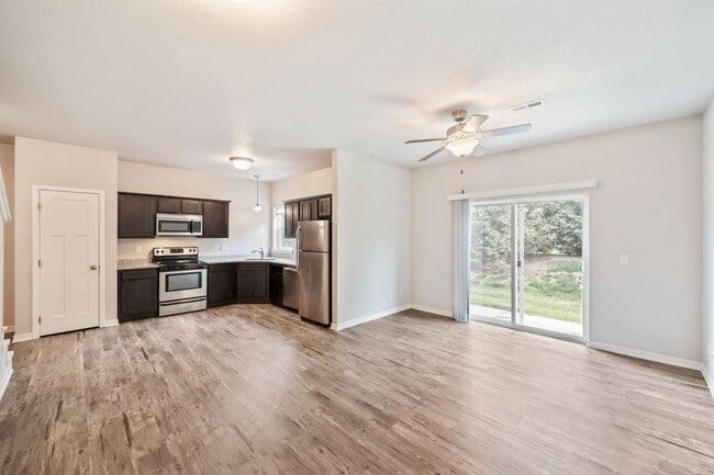 Interior Photo - Northwoods Townhomes