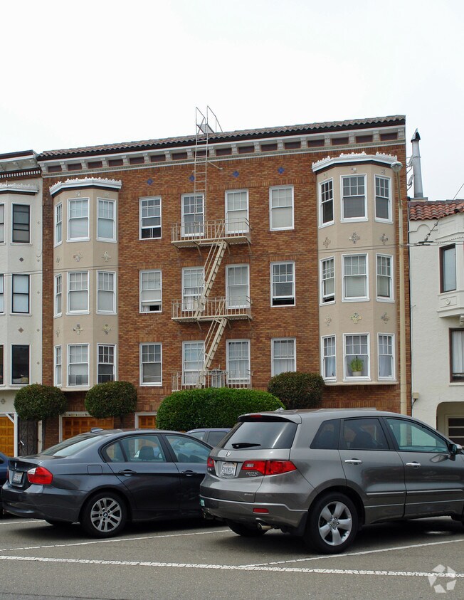 Building Photo - 3711 Fillmore St