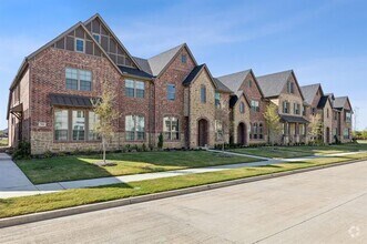 Building Photo - 7046 Granbury Ln