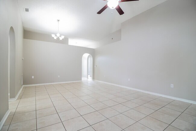 Foto del edificio - 12514 Woodbury Cove Dr