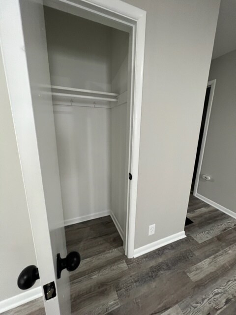 Building Photo - 118 Southgate Dr