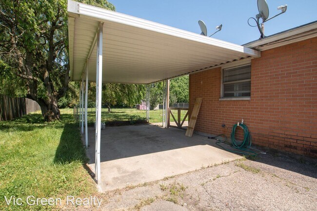 Foto del edificio - 5113 Wolf Creek Pike