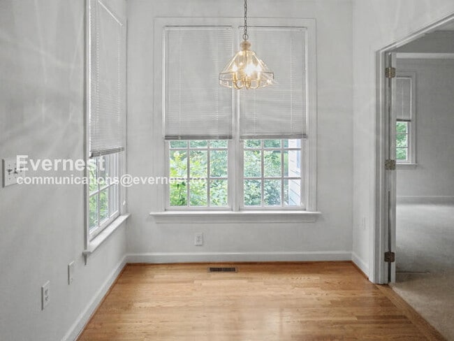 Building Photo - 108 Glasgow