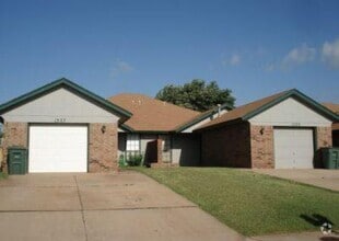 Building Photo - 1325 Pennington Ave