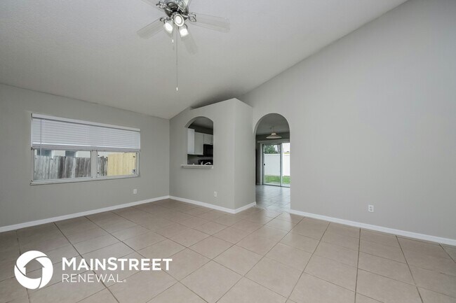 Building Photo - 2936 Canoe Cir