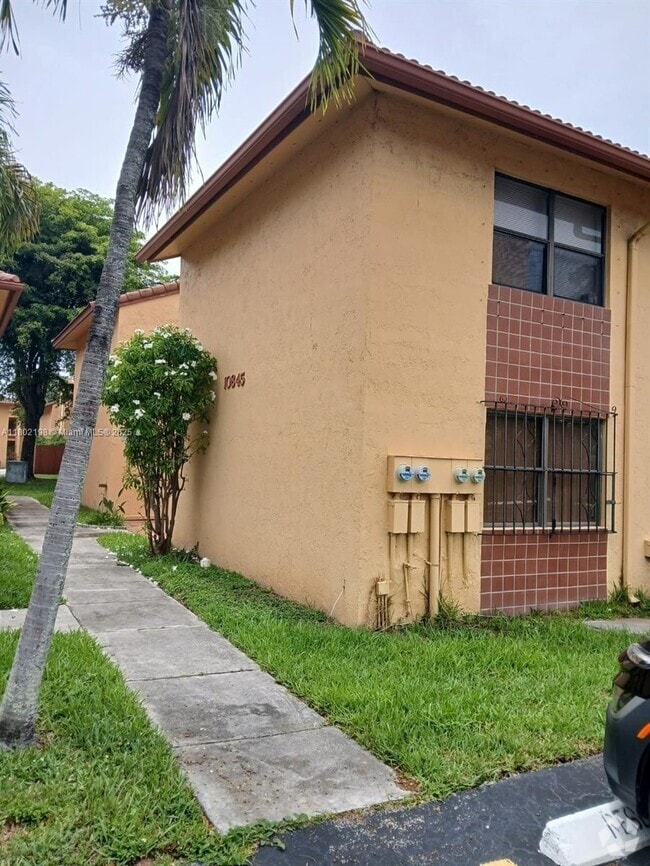 Building Photo - 10845 NW 7th St