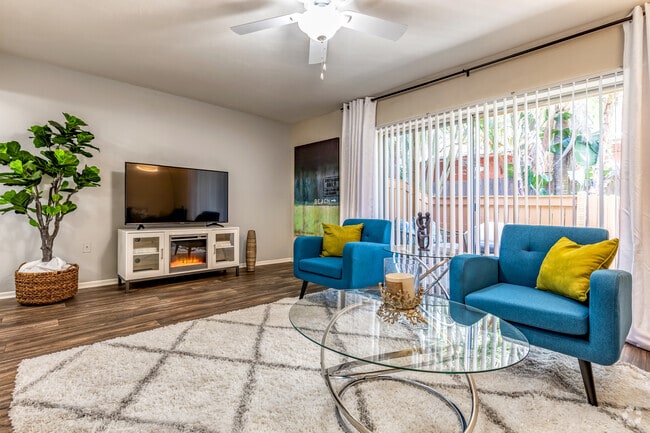 Interior Photo - Madison at Largo