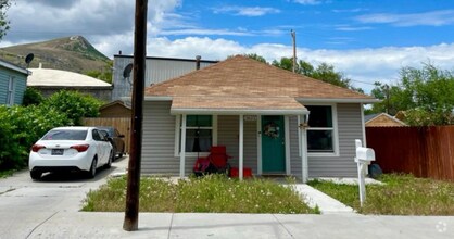 Building Photo - 2622 9130 W