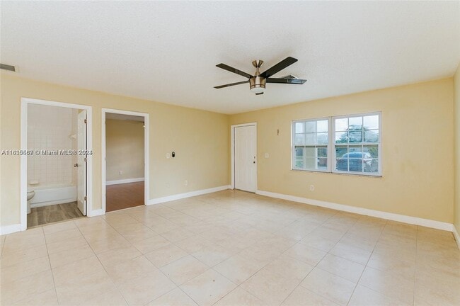 Foto del edificio - 4437 Sunny Ln Ave