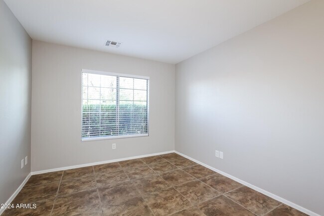 Foto del edificio - 12510 W Mandalay Ln