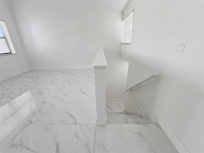 Foto del edificio - 10010 NW 9th Street Cir