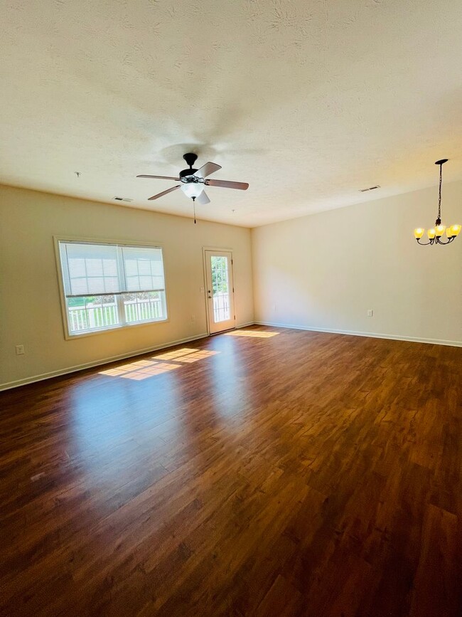 Foto del edificio - Two Master Suite Apartment Townhouse
