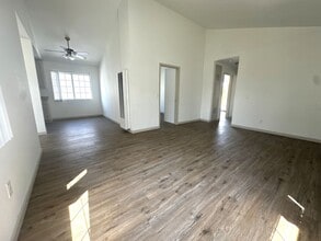 Building Photo - 111 Ximeno Ave