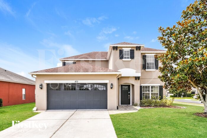 Foto principal - 503 Haywood Ln