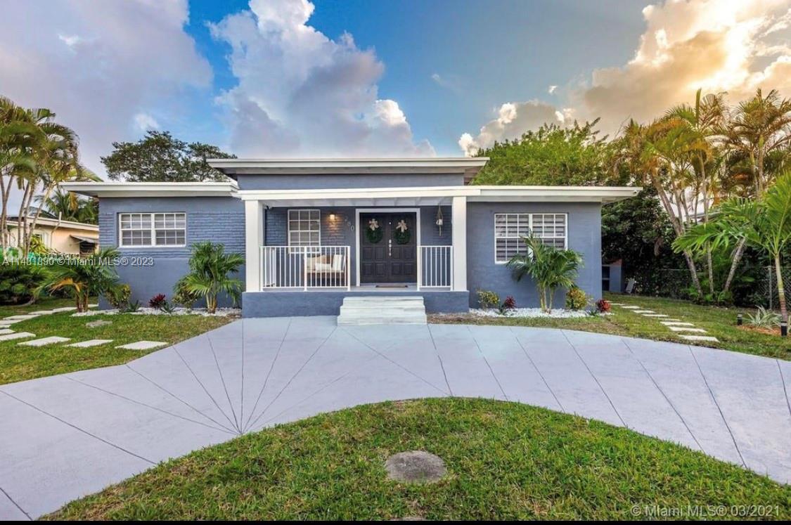 Foto principal - 280 NW 148th St