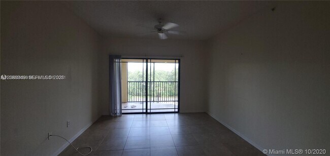 Building Photo - 3018 Alcazar Pl