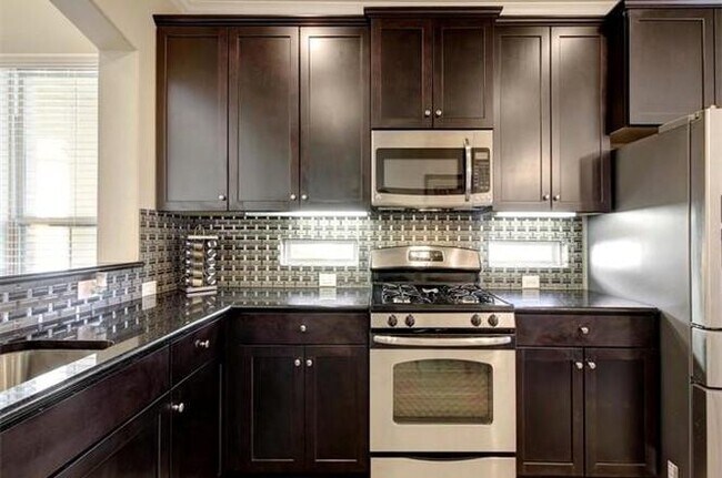 Foto del edificio - 14001 Avery Ranch Blvd