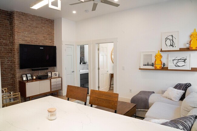 Foto del edificio - 316 Hudson St