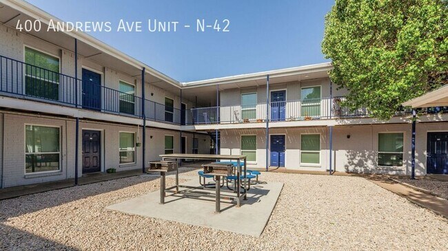 Foto del edificio - 400 Andrews Ave