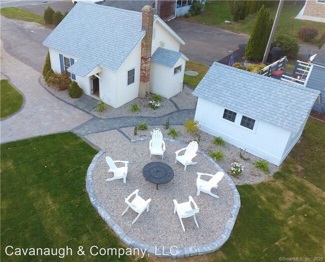 Building Photo - 5 br, 3.5 bath House - 92 Grove Street