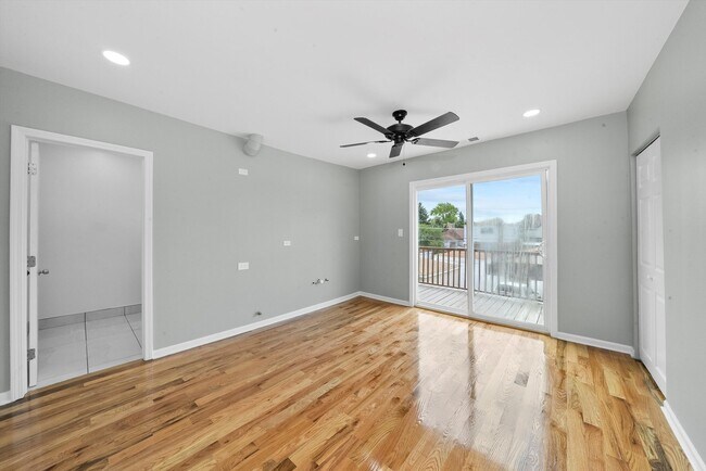 Foto del edificio - 3343 W 59th Pl