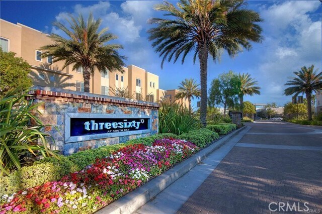 Foto del edificio - 5450 Strand