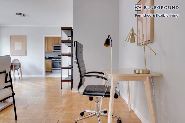 Foto del edificio - 2740 Hampton Pkwy