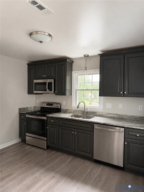 Foto del edificio - 4502 Cinderwood Dr