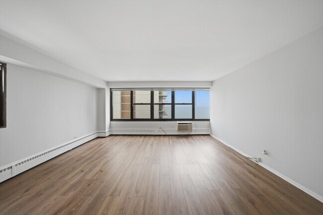 Foto del edificio - 6030 N Sheridan Rd