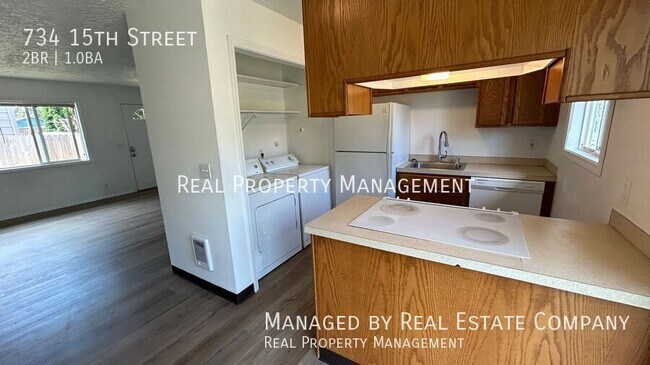 Foto del edificio - 734 15th St