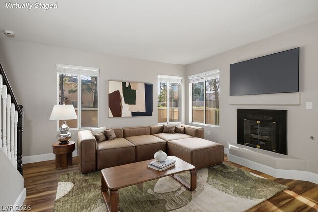 Foto del edificio - 910 Elegant Coral Ave