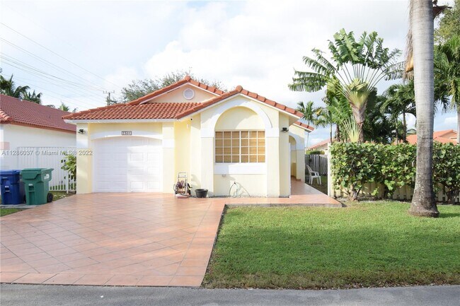 Building Photo - 7507 NW 169th Terrace