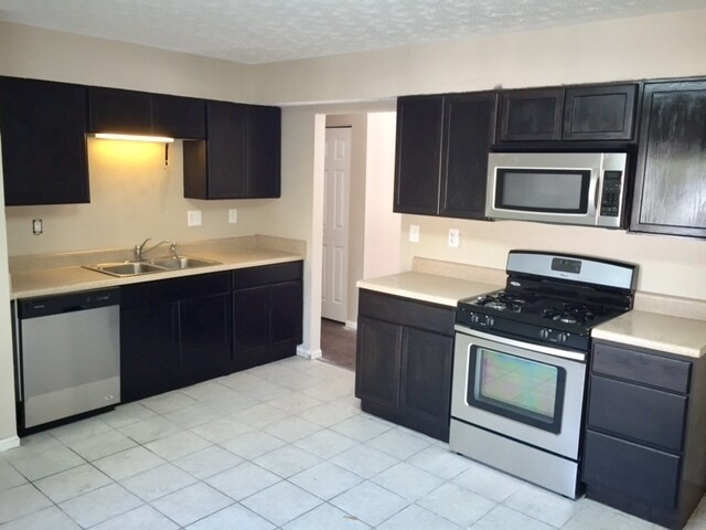 Foto del edificio - 108 Grenoble Rd