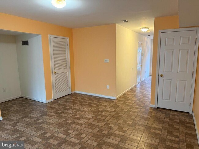 Foto del edificio - 79 Mule Deer Ct