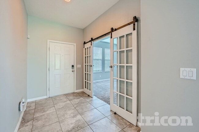 Building Photo - 937 Hilltop Park Ct