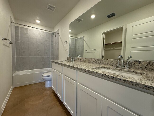 Foto del edificio - 1157 Lindsey Dr