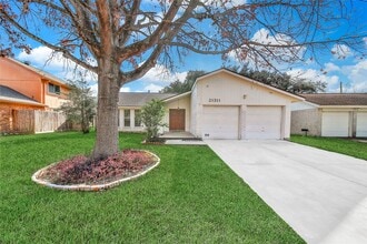 Building Photo - 21311 Park Rock Ln