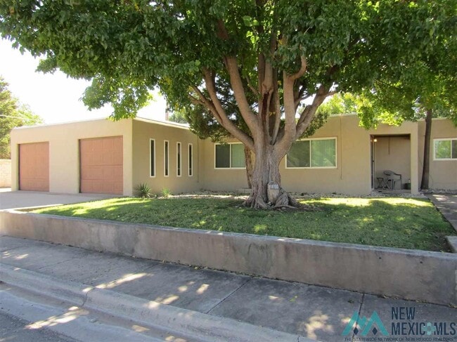 Foto del edificio - 901 S 10th St
