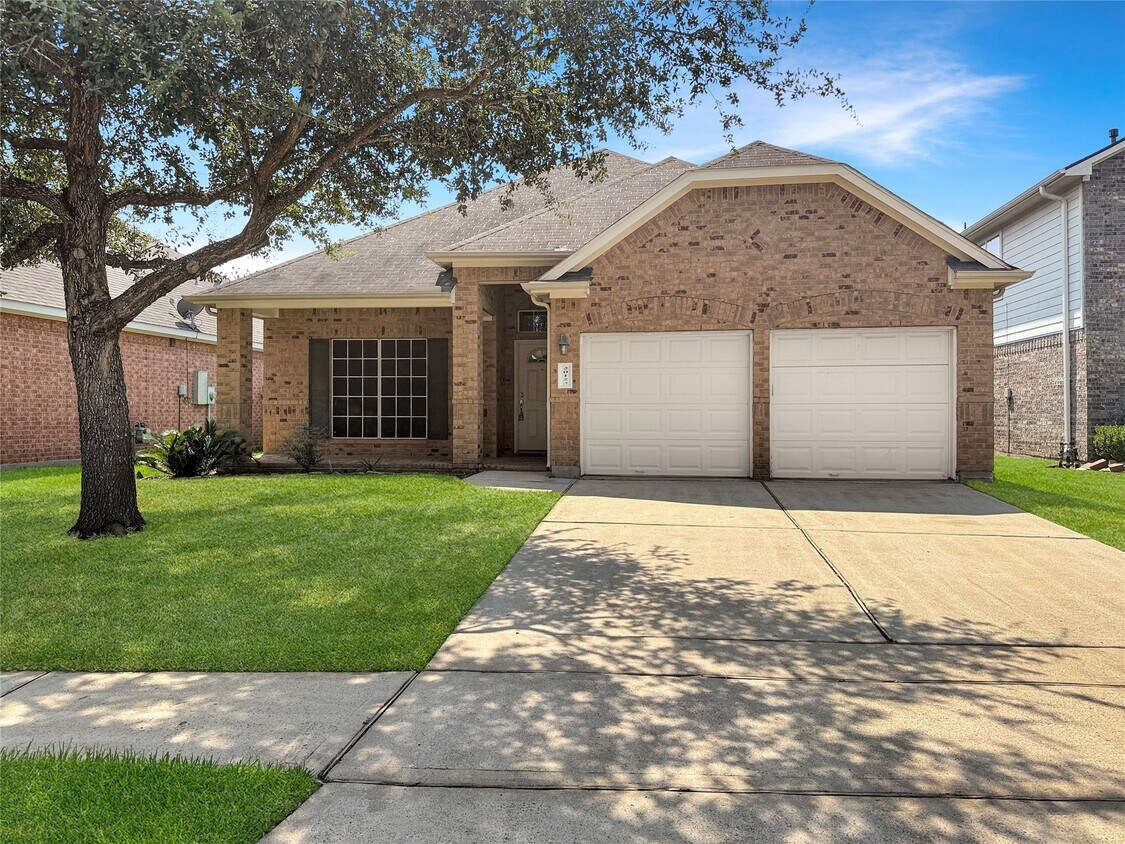 Foto principal - 20123 Travis Falls Dr