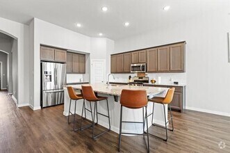 Building Photo - 1526 Calcot Ln