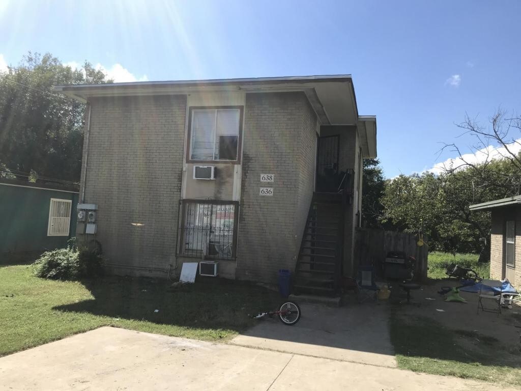 Primary Photo - 638 Morningview, San Antonio TX 78220