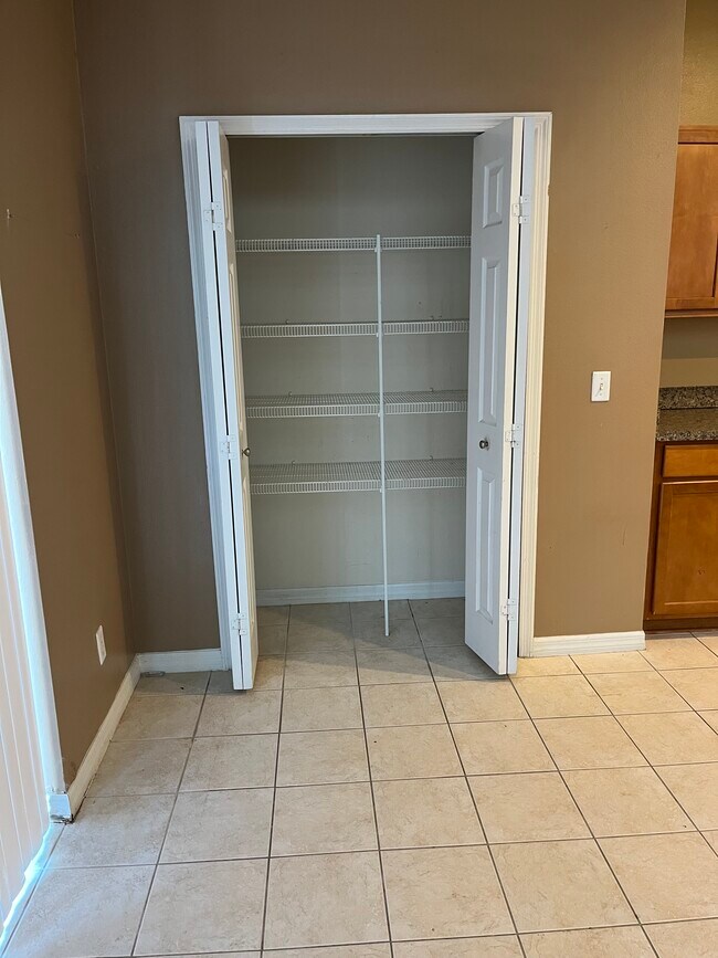 Foto del edificio - 10043 Moorshire Cir