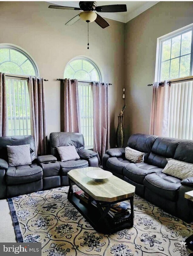 12123 Open View Ln, Kettering, MD 20774 Townhome Rentals in Kettering MD