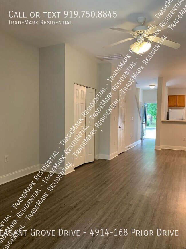 Foto del edificio - 4900 Pleasant Grove Dr