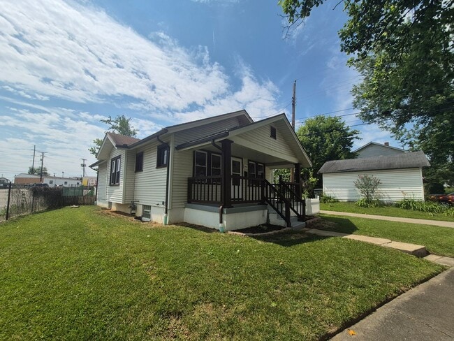Building Photo - 2436 Mundale Ave