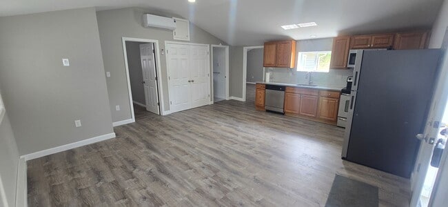 Foto del edificio - Brand new remodeled 2 bedroom house in Kunkletown!