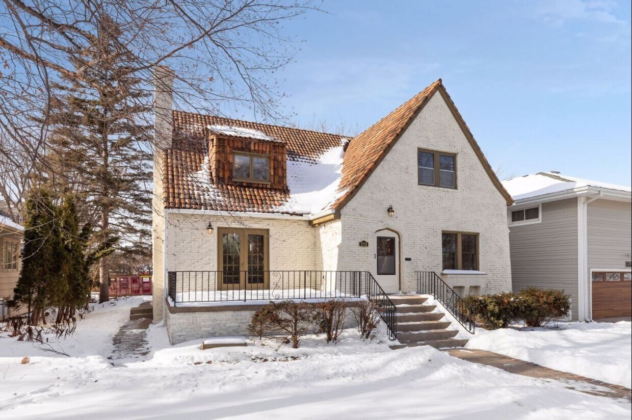 3710 Washburn Ave S, Minneapolis, MN 55410 House Rental in