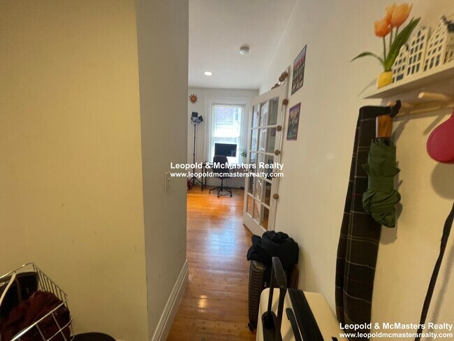 Foto del edificio - 278 Newbury St